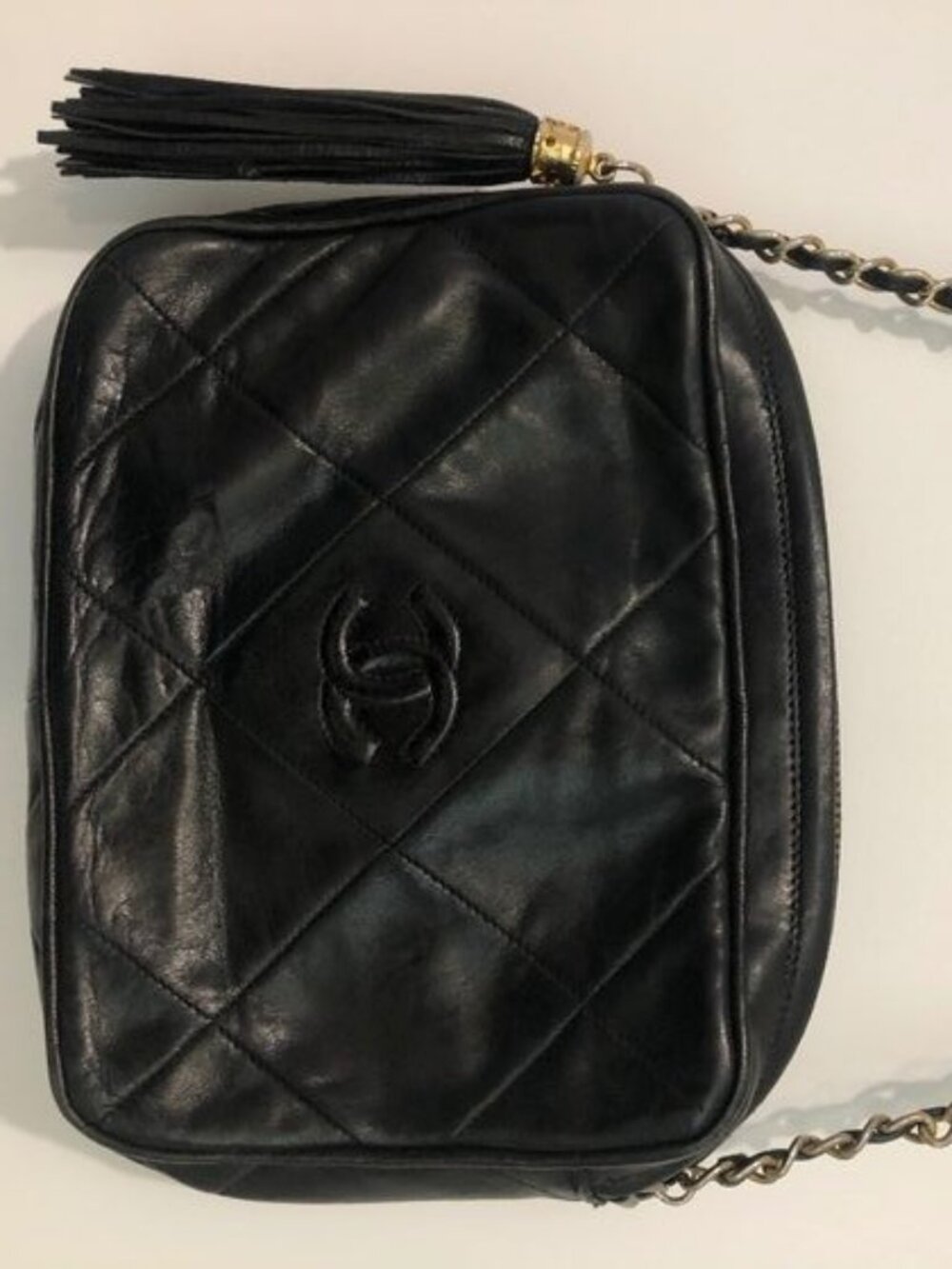 Authentic 1986 vintage chanel camera bag